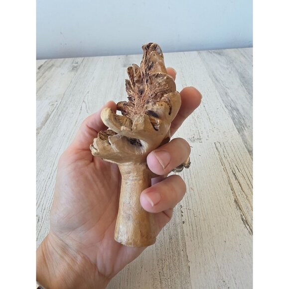 Vintage natural wood carving and anthromorphic African statue figuring decor - Picture 5 of 8